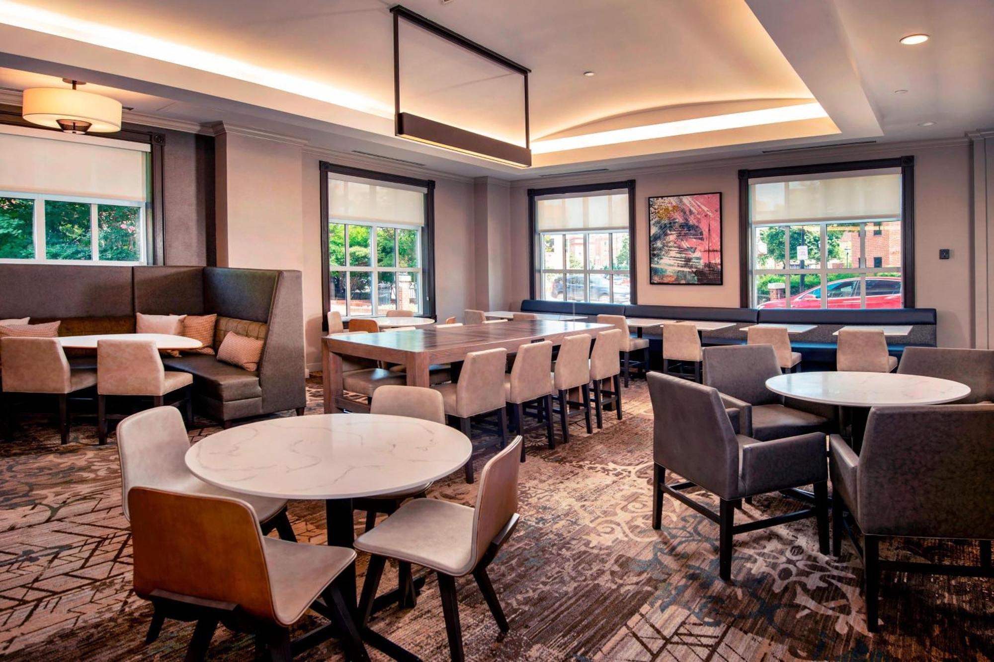 Residence Inn Alexandria Old Town/Duke Street Buitenkant foto