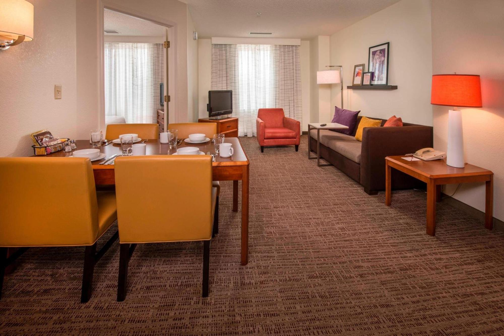 Residence Inn Alexandria Old Town/Duke Street Buitenkant foto