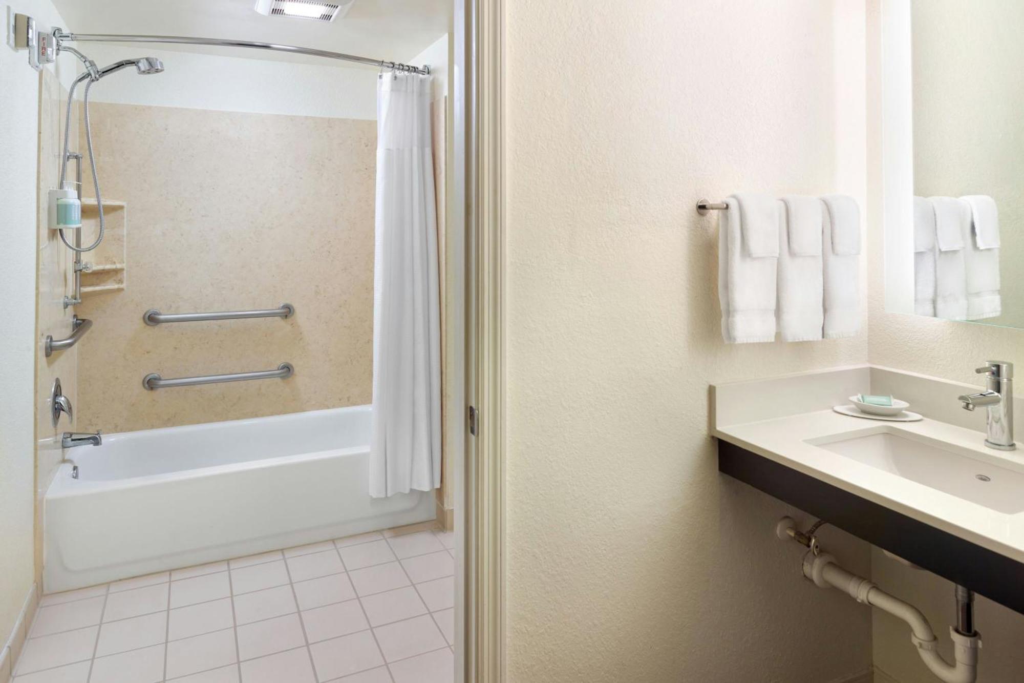 Residence Inn Alexandria Old Town/Duke Street Buitenkant foto